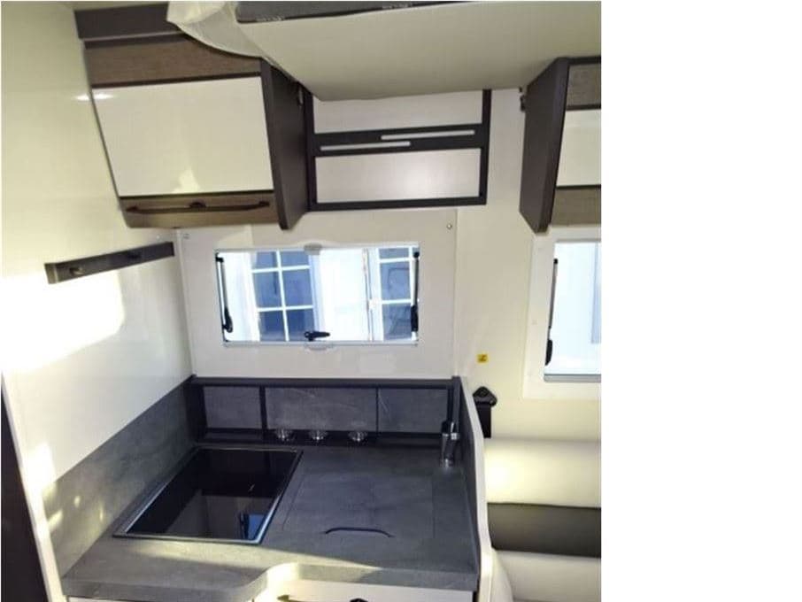 Elnagh T-Loft 532 - miniature 1