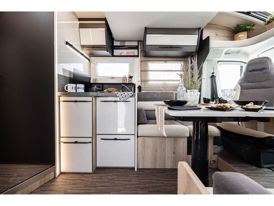 Elnagh T-Loft 532 - miniature 1