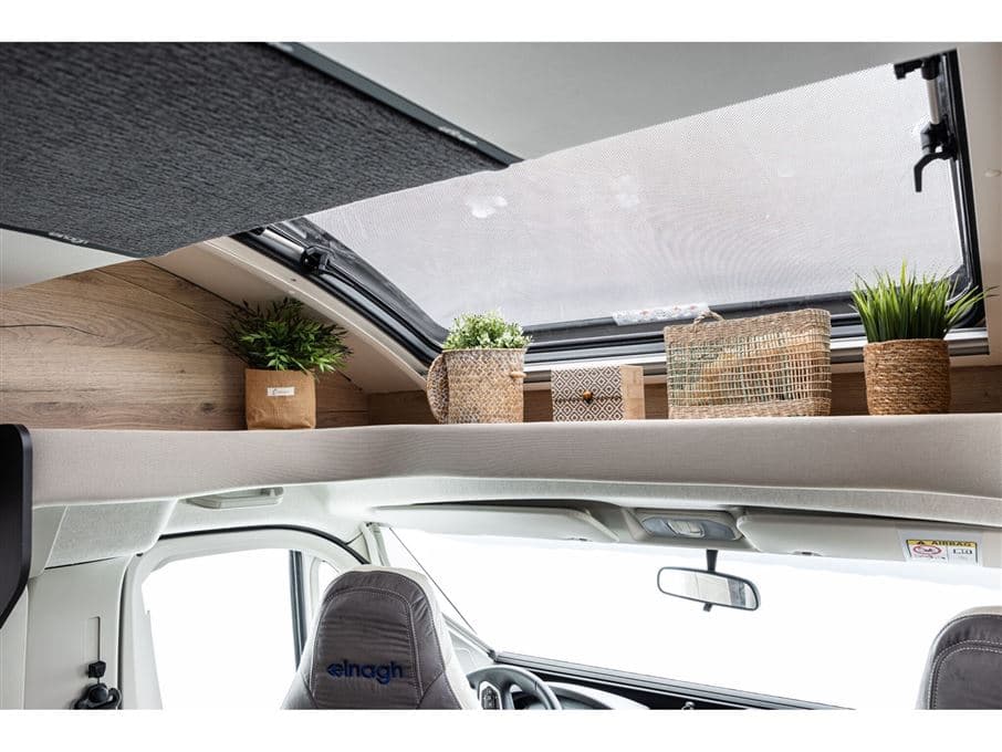 Elnagh T-Loft 529 - miniature 1