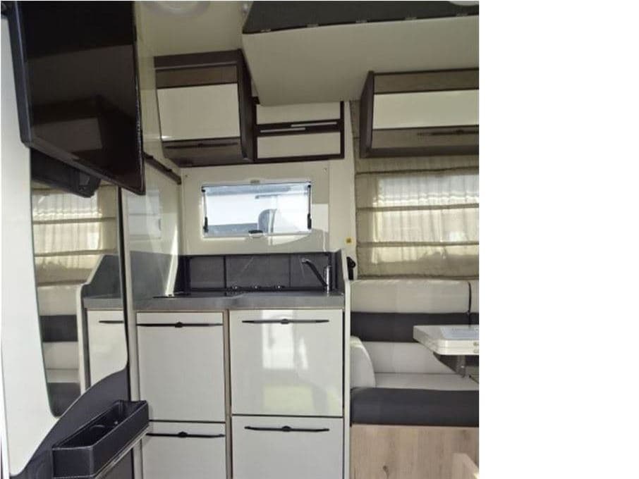 Elnagh T-Loft 582 - miniature 1