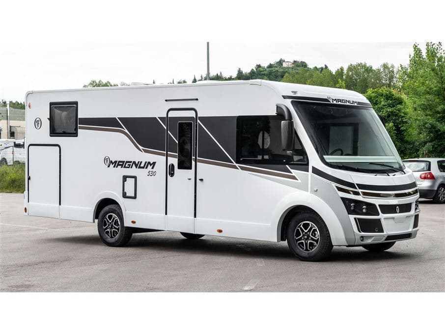 Elnagh Magnum 530 - miniature 1