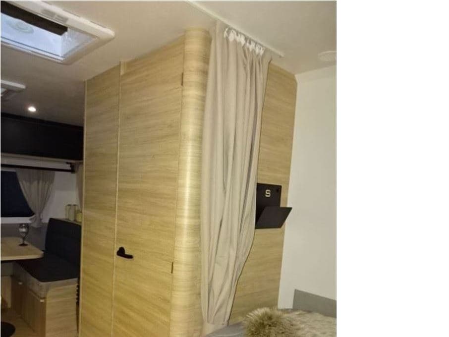 Caravelair Sport Line 492 - miniature 1