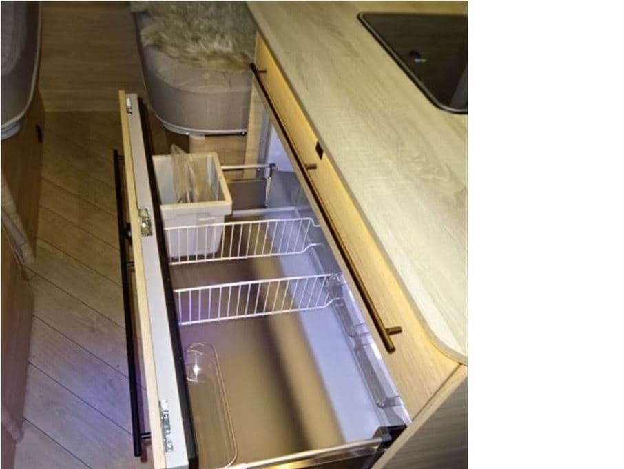 Caravelair Sport Line 492 - miniature 1