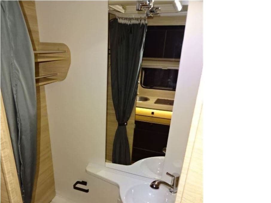 Caravelair Sport Line 492 - miniature 1