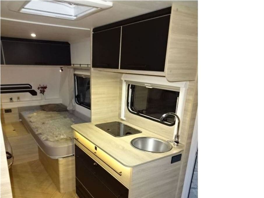 Caravelair Sport Line 492 - miniature 1