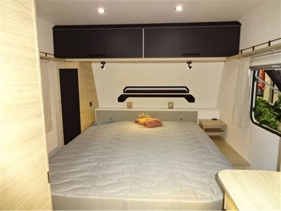 Caravelair Sport Line 480 - miniature 1