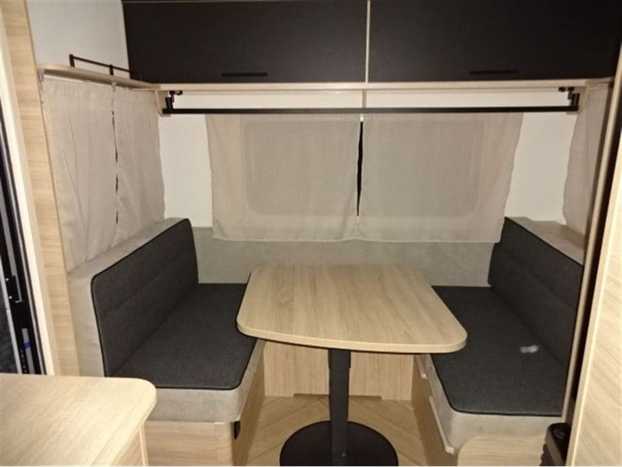 Caravelair Sport Line 480 - miniature 1
