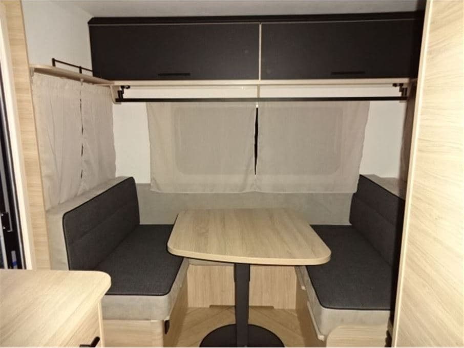 Caravelair Sport Line 480 - miniature 1