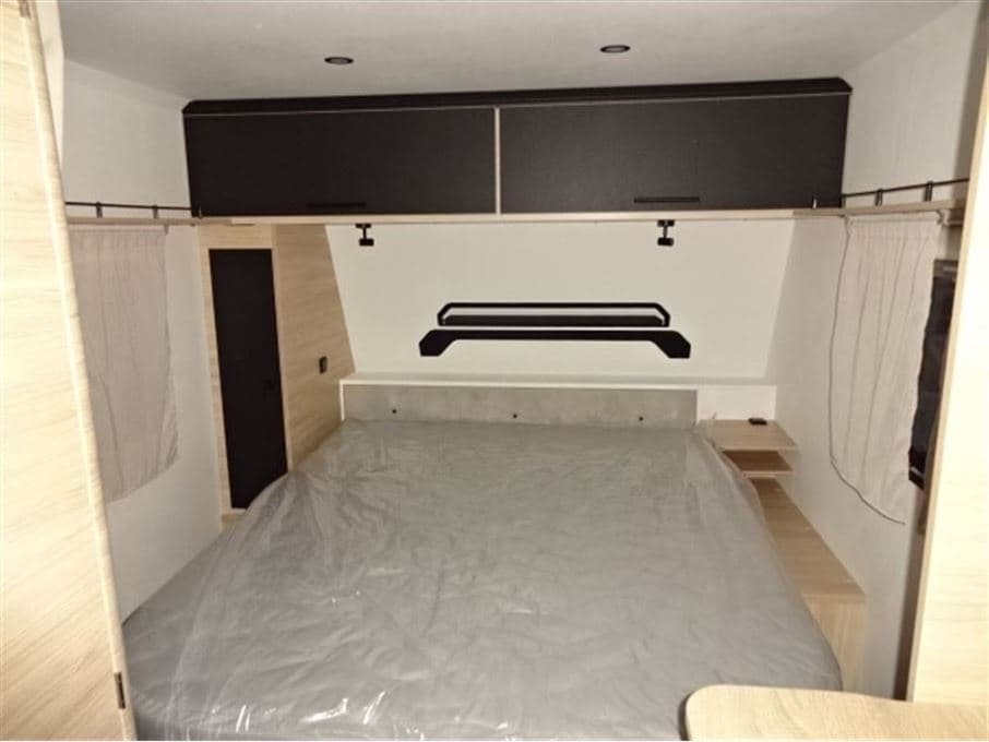 Caravelair Sport Line 480 - miniature 1