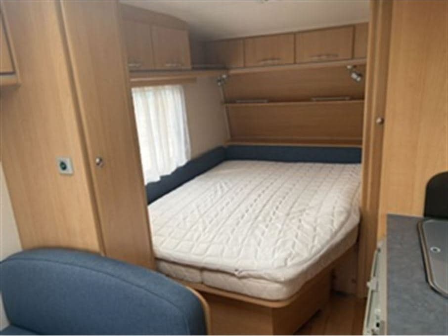 Adria Altea 432 PX - miniature 1