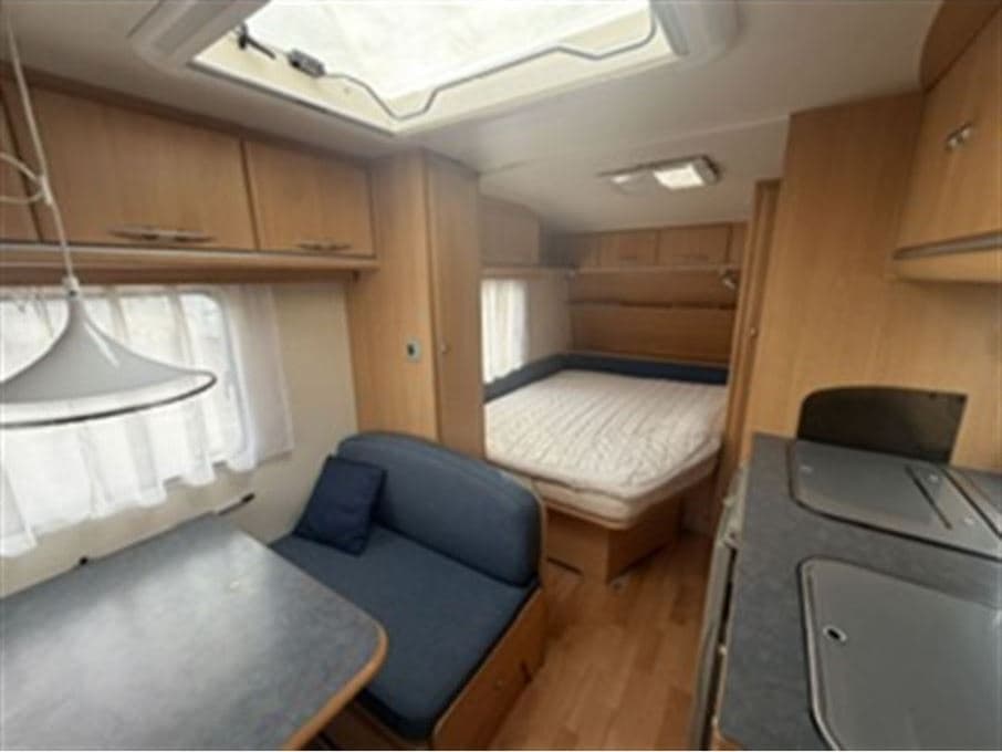 Adria Altea 432 PX - miniature 1