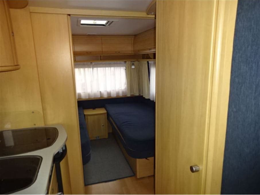 Dethleffs Camper 470 V - miniature 1
