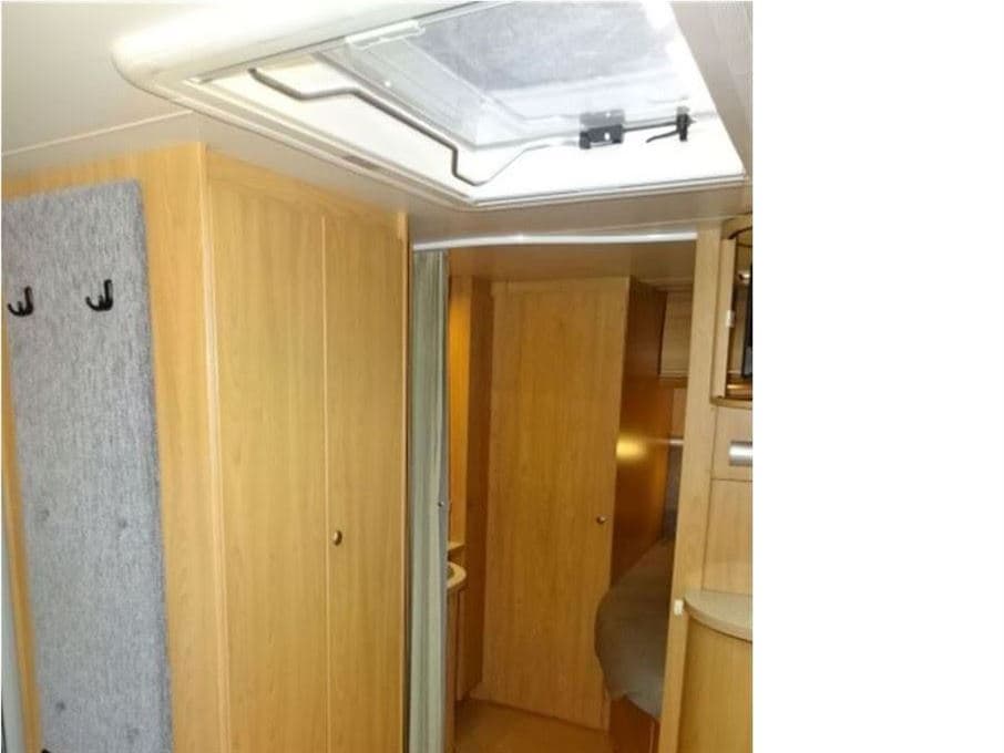 Bürstner Ventana 500 TS - miniature 1