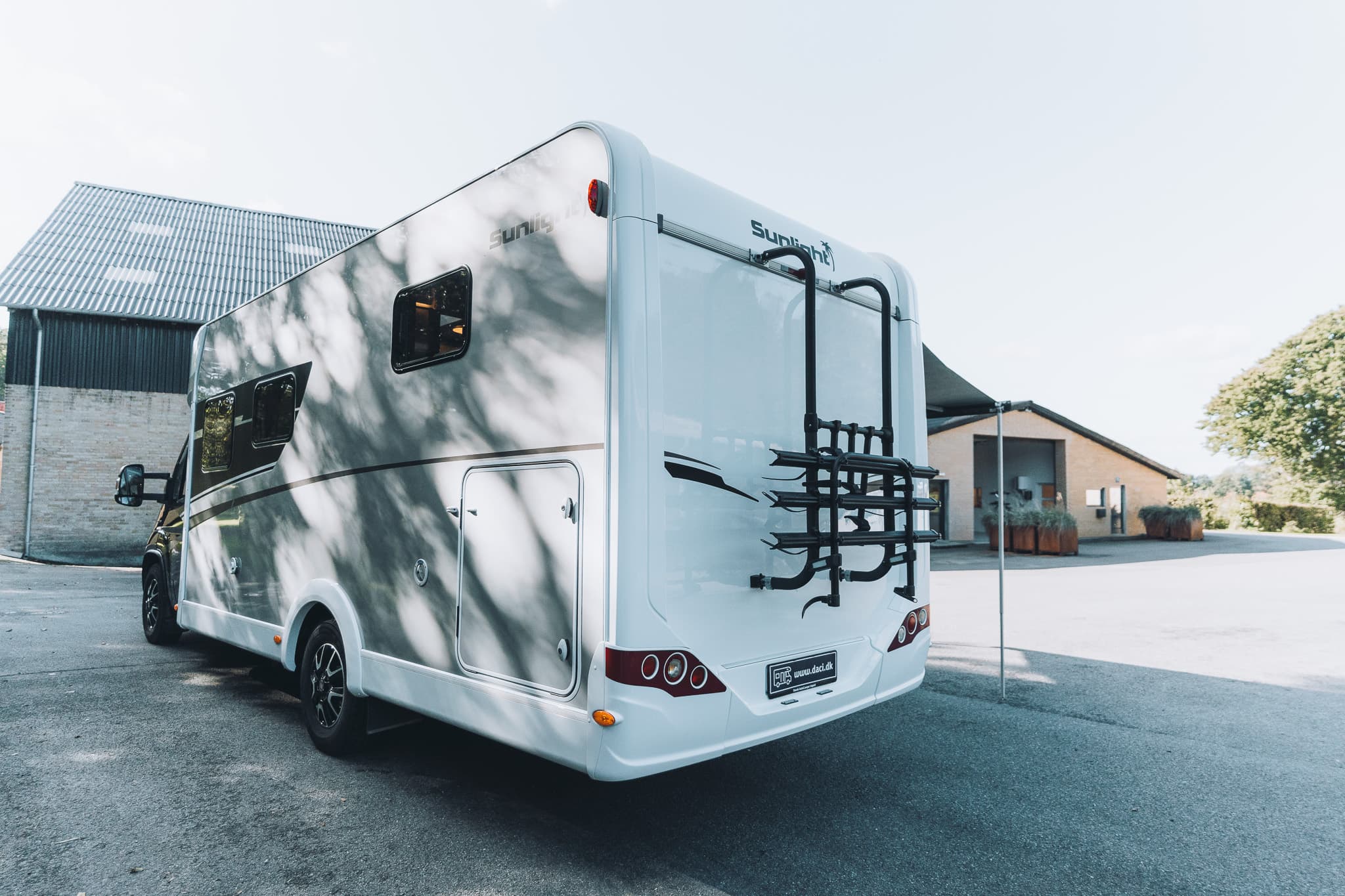Sunlight T68 Adventure Edition - miniature 1