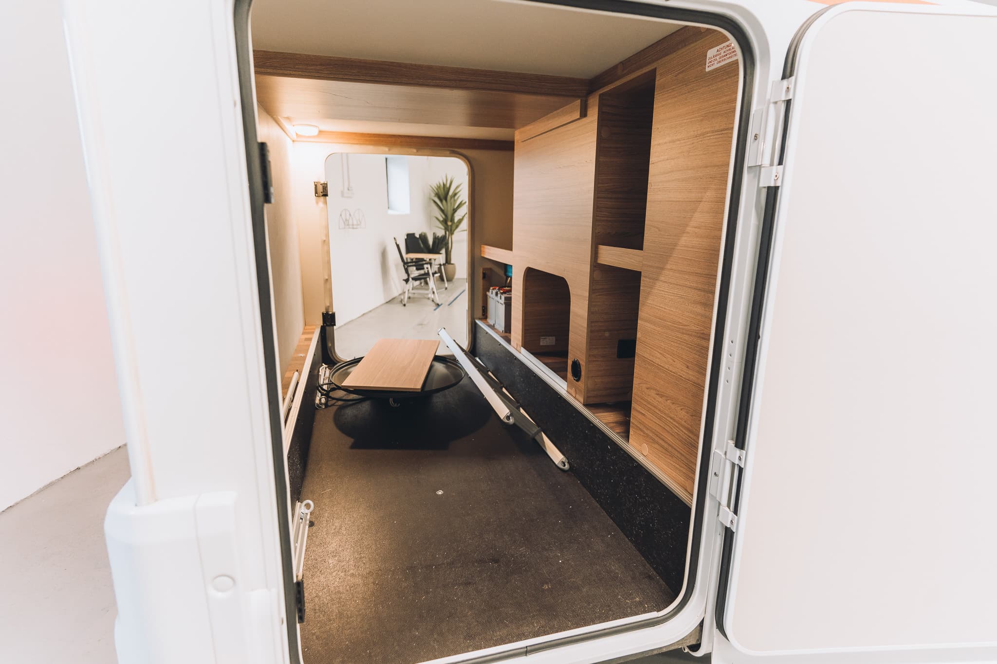 Weinsberg 640 MEG Suite Pepper Edition - miniature 1