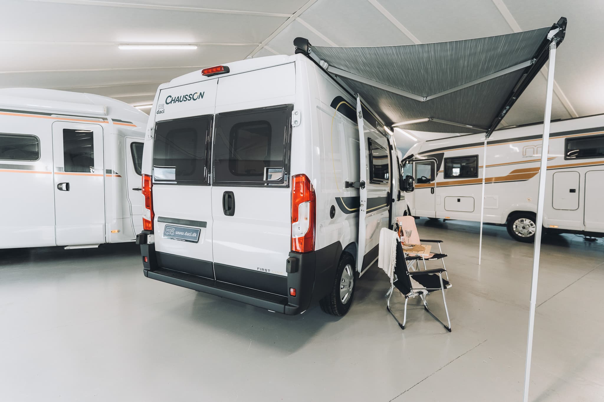 Chausson Van First Line V594 - miniature 1