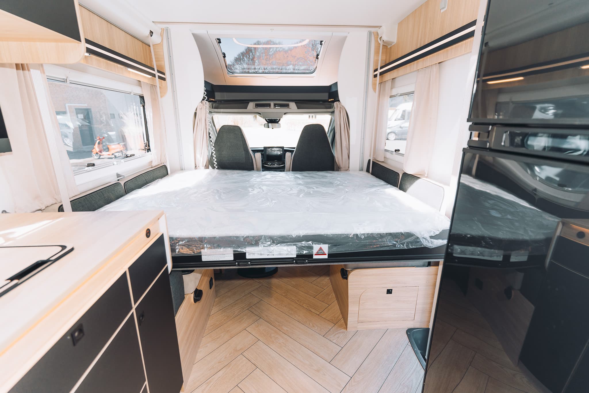 Chausson 640 Titanium Line - miniature 1